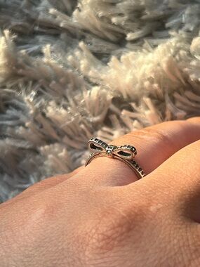 Pandora Silver Bow Ring with Black Stones
